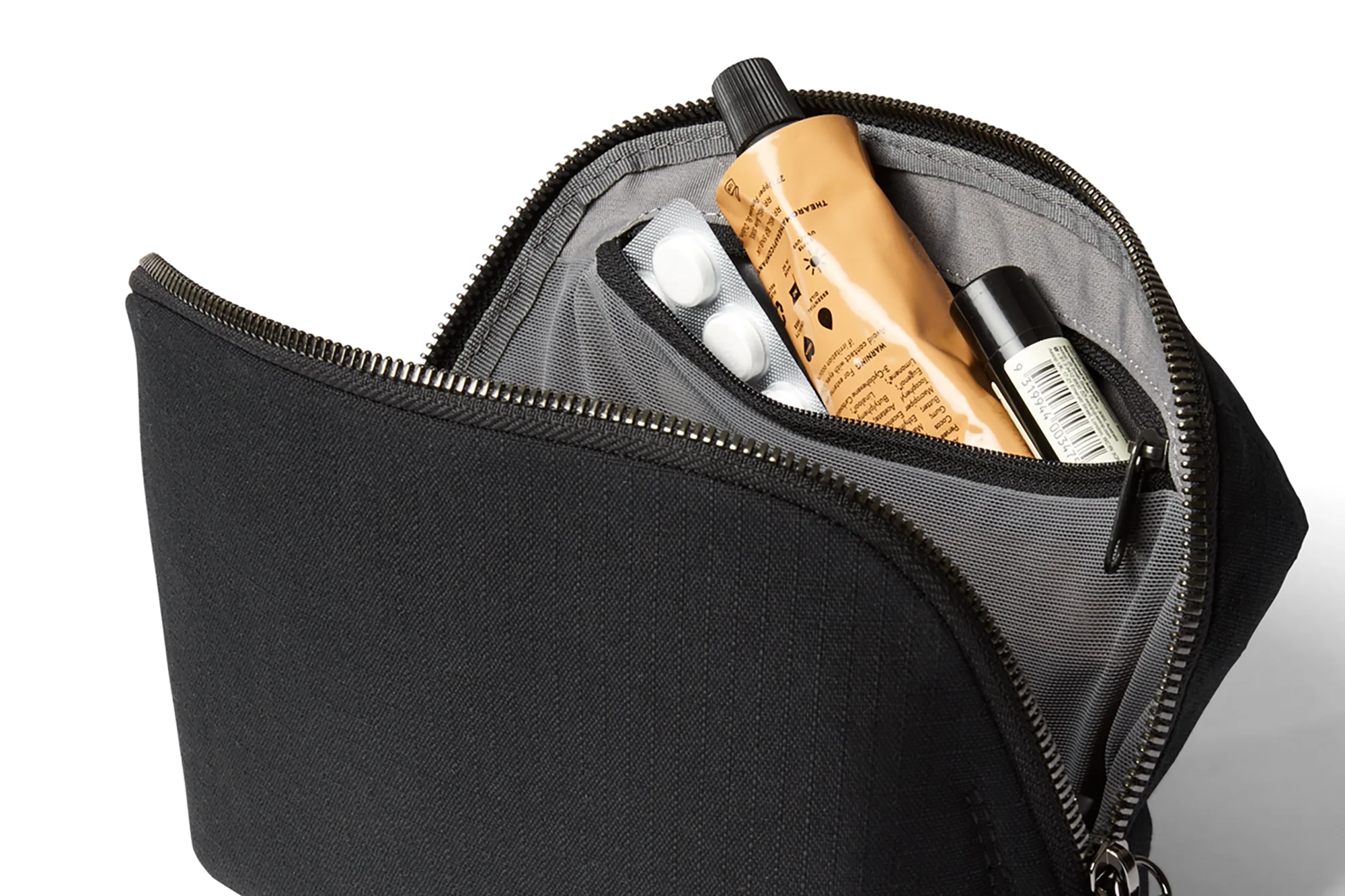Bellroy Desk Caddy tech organiser - Image 34