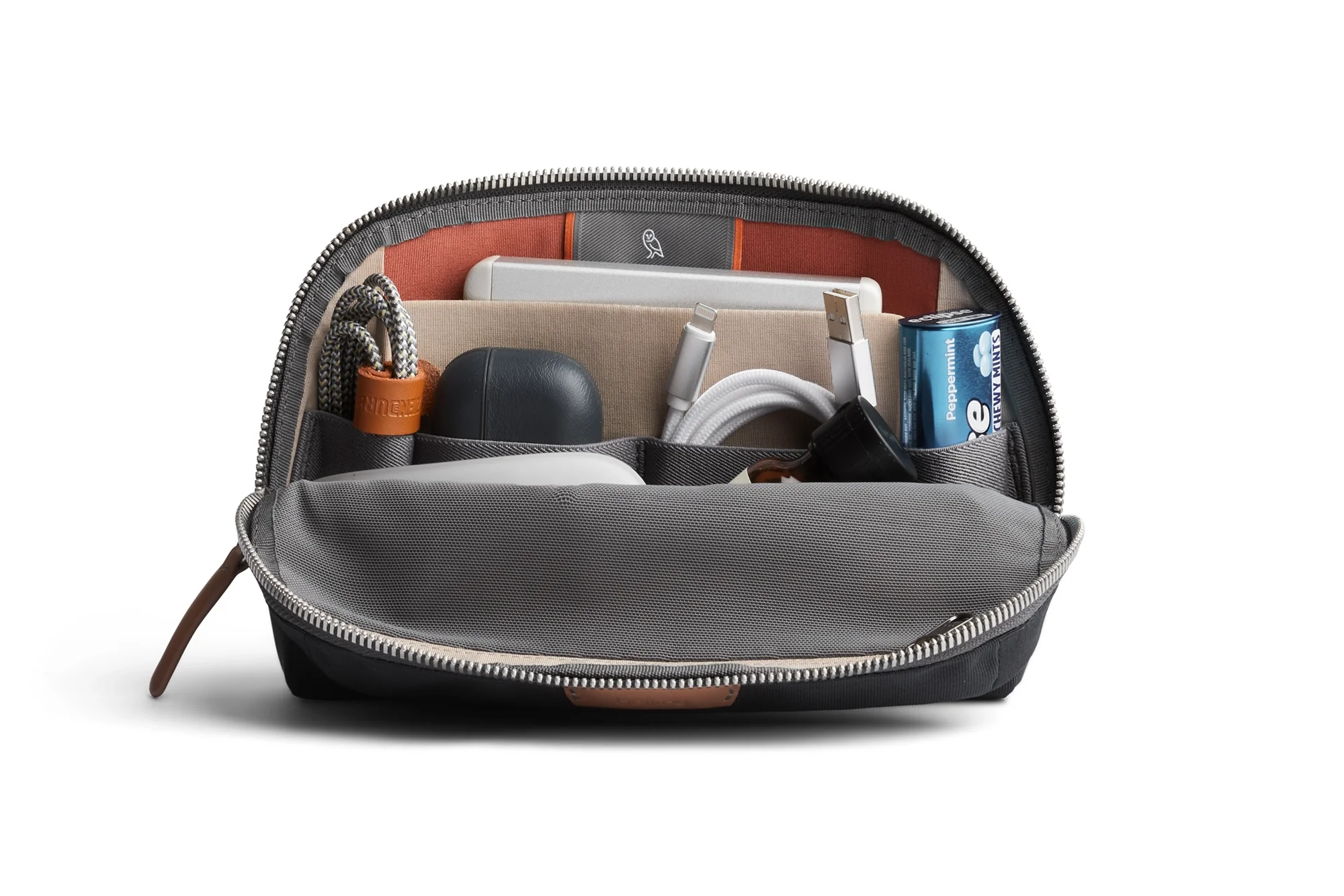 Bellroy Desk Caddy tech organiser - Image 5