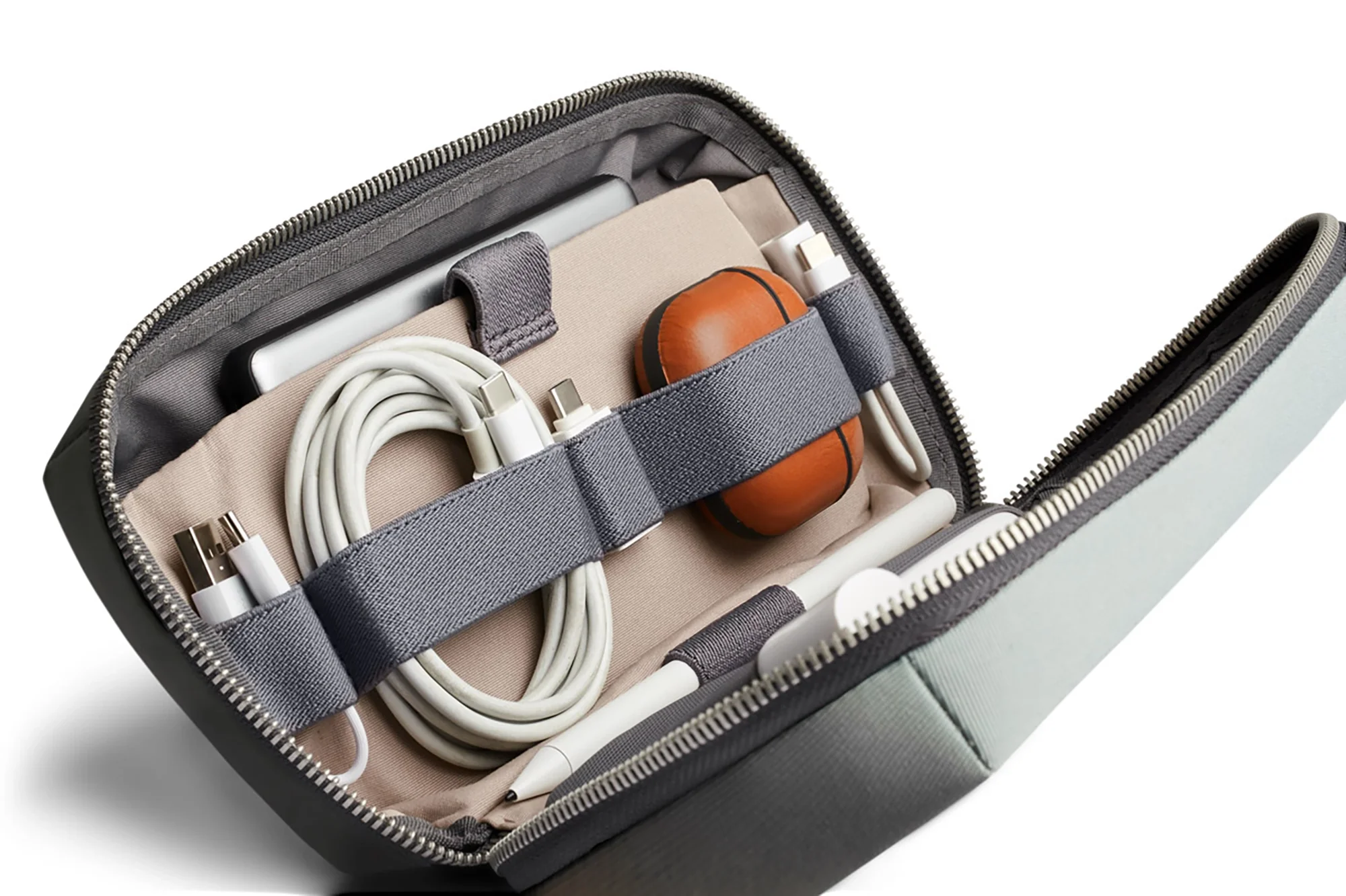 Bellroy Tech kit accessories organiser - Image 8