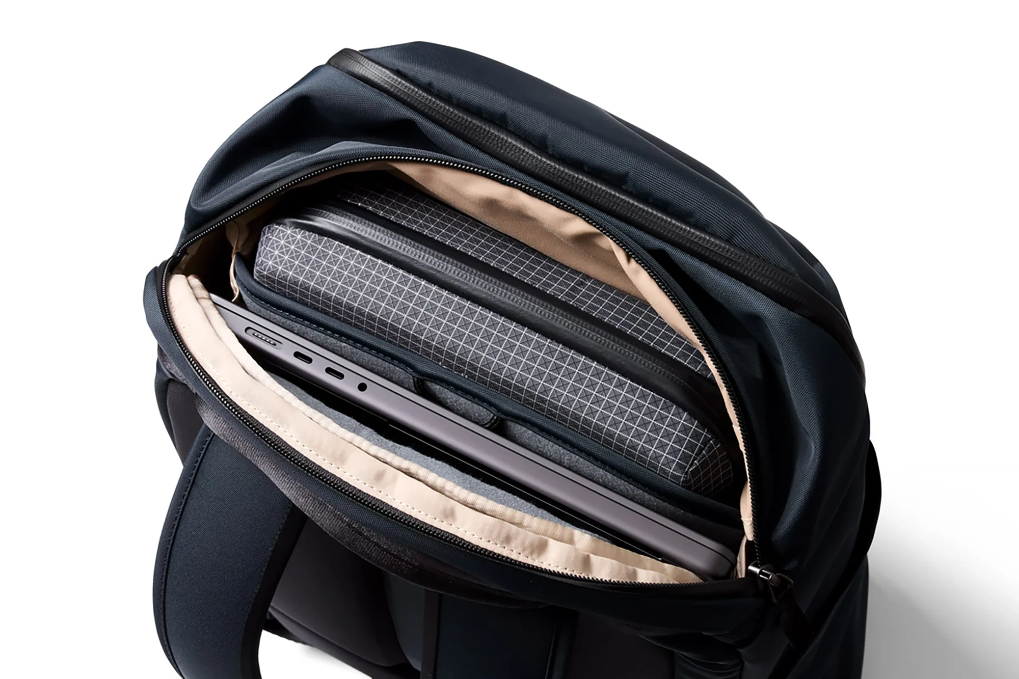 Bellroy Transit workpack 26L - Image 23
