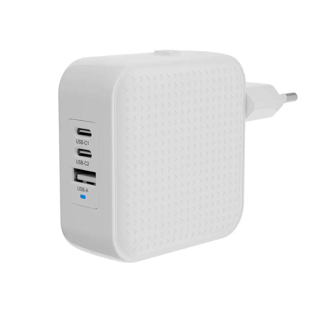 Hyper HyperJuice 3-port GaN travel charger (70W) - Image 2