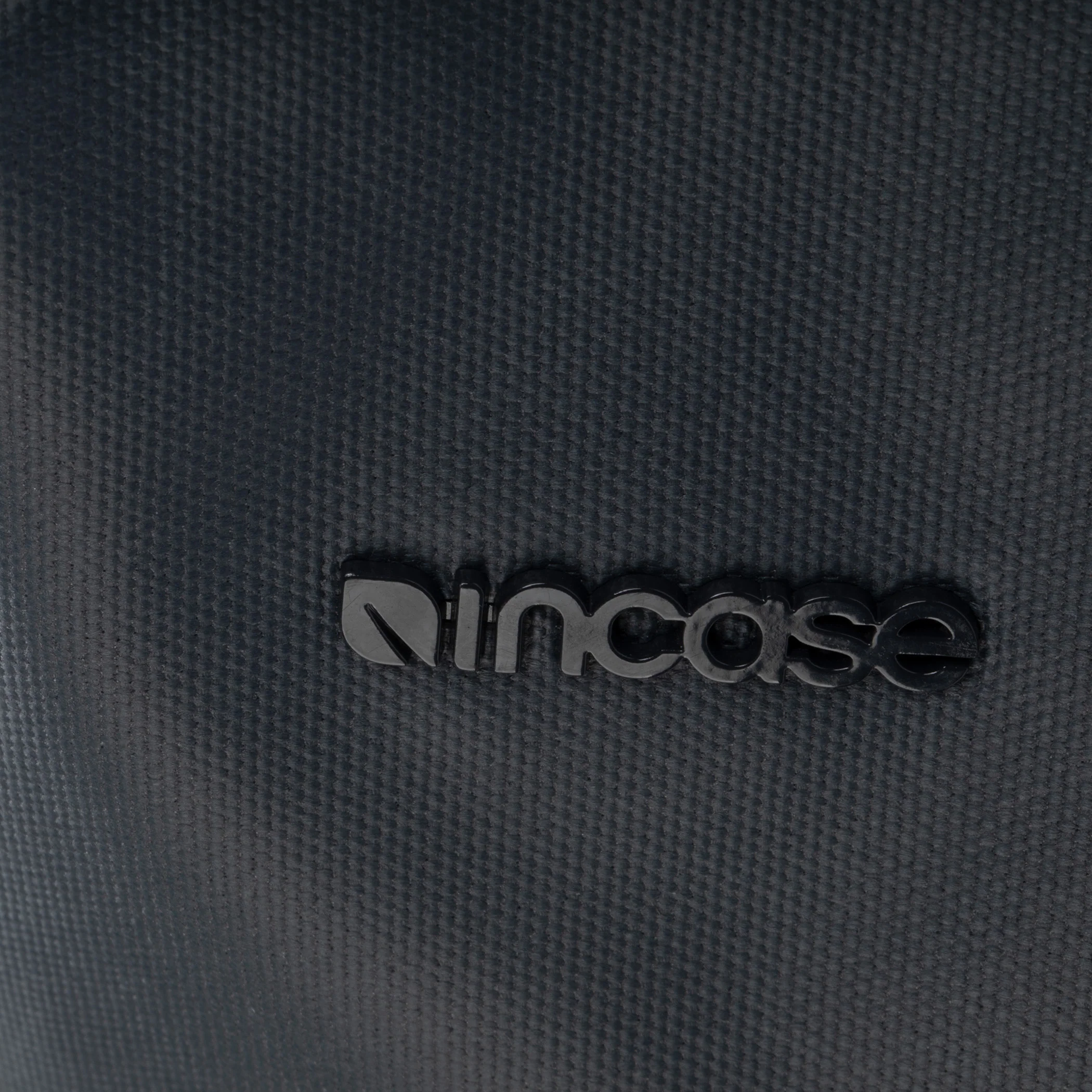 Incase A.R.C. Tech tote bag - Image 20