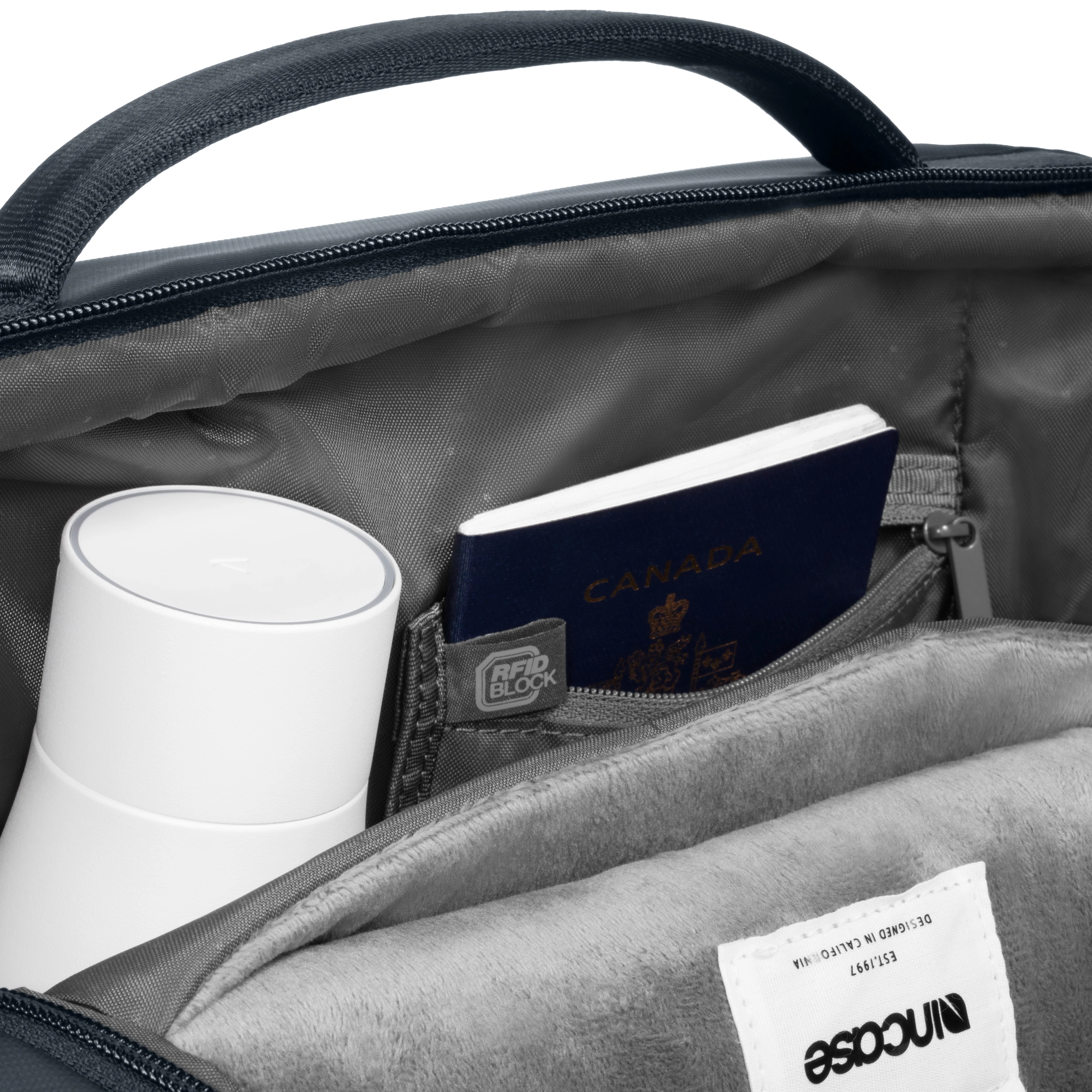 Incase A.R.C. Tech tote bag - Image 22