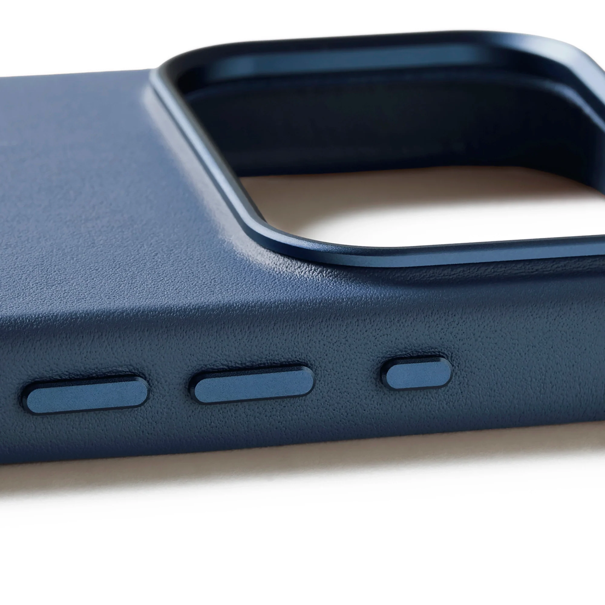 Mujjo Full leather case iPhone 17 Pro - Image 18