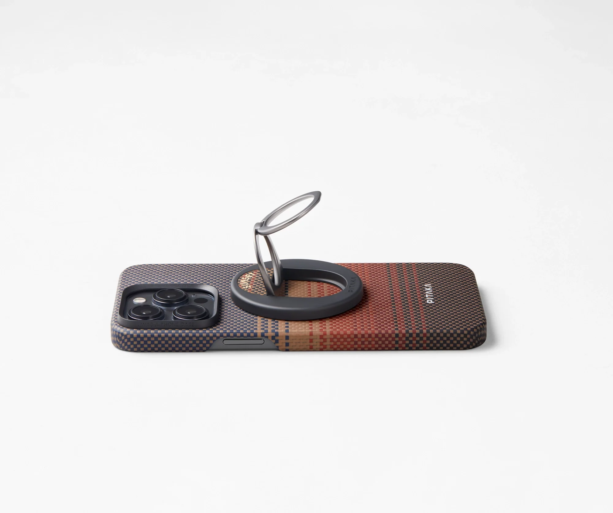Pitaka MagEZ Grip 3 magnetic iPhone holder - Image 12