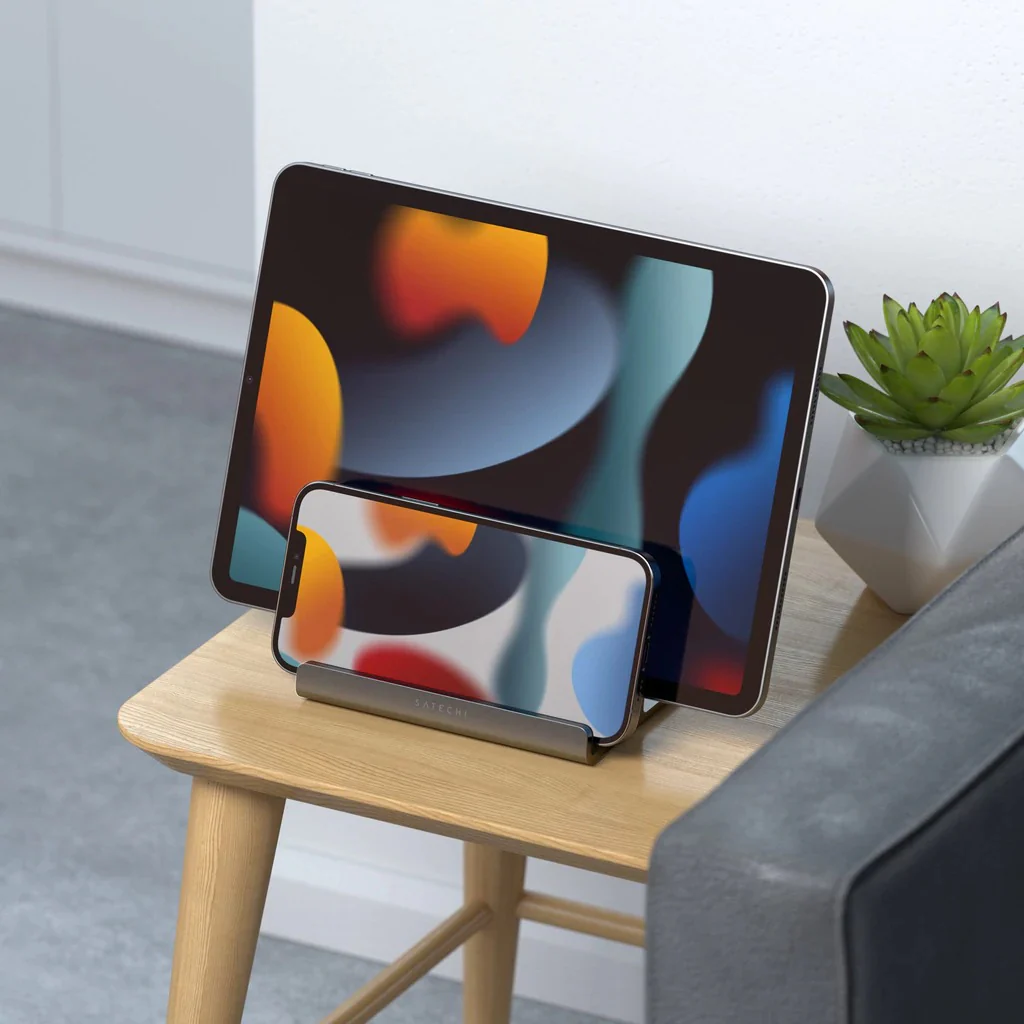 Satechi Dual vertical iPad/MacBook stand - Image 7