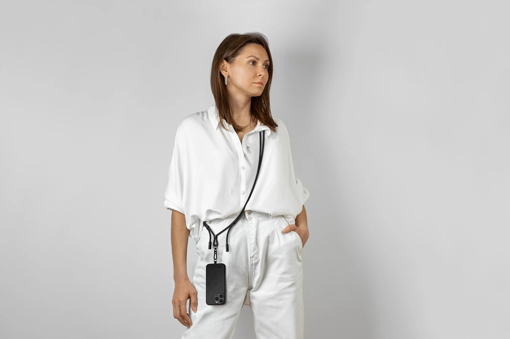 Satechi OntheGo crossbody lanyard USB-C cable - Image 21