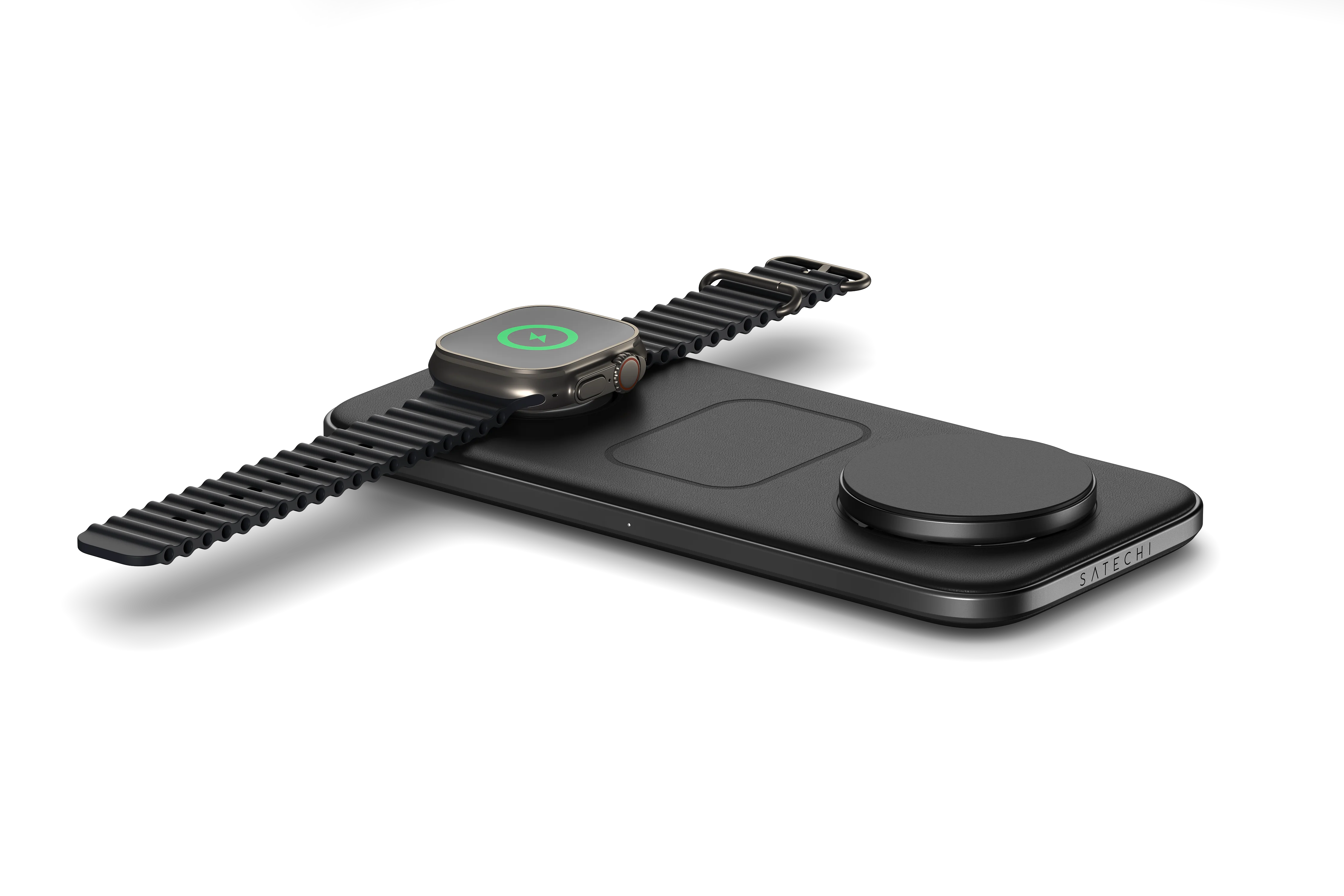 Satechi Qi2 Trio wireless charging pad - Image 5