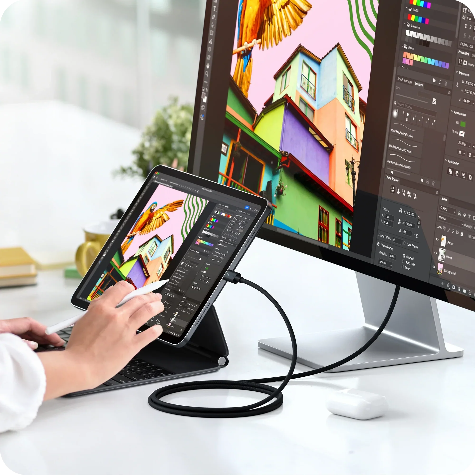 Satechi Thunderbolt 5 pro cable - Image 2
