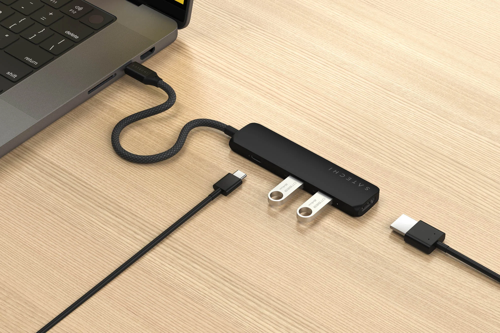 Satechi USB-C 4-in-1 Slim multiport adapter (4K) - Image 15