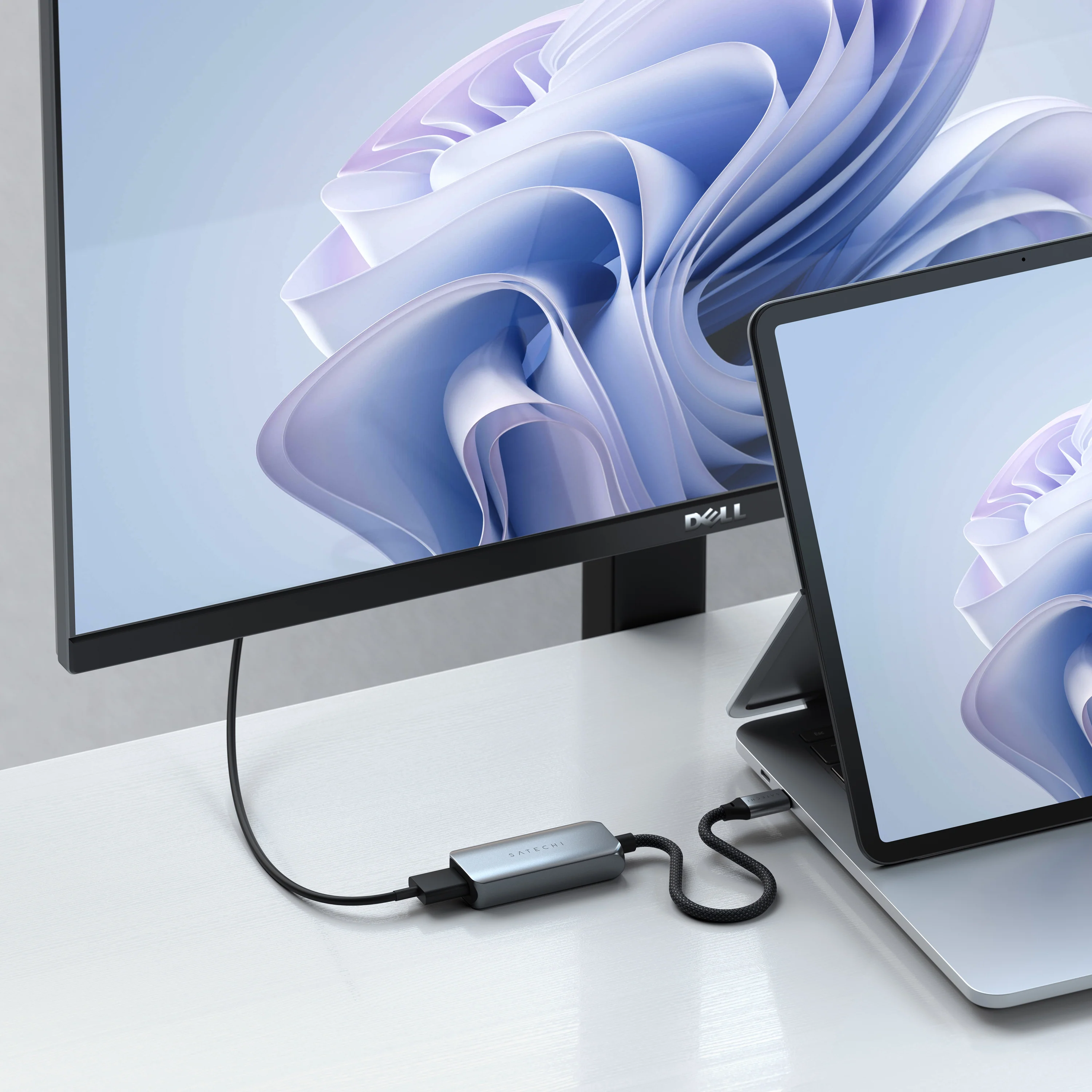 Satechi USB-C to HDMI 2.1 8K adapter - Image 4