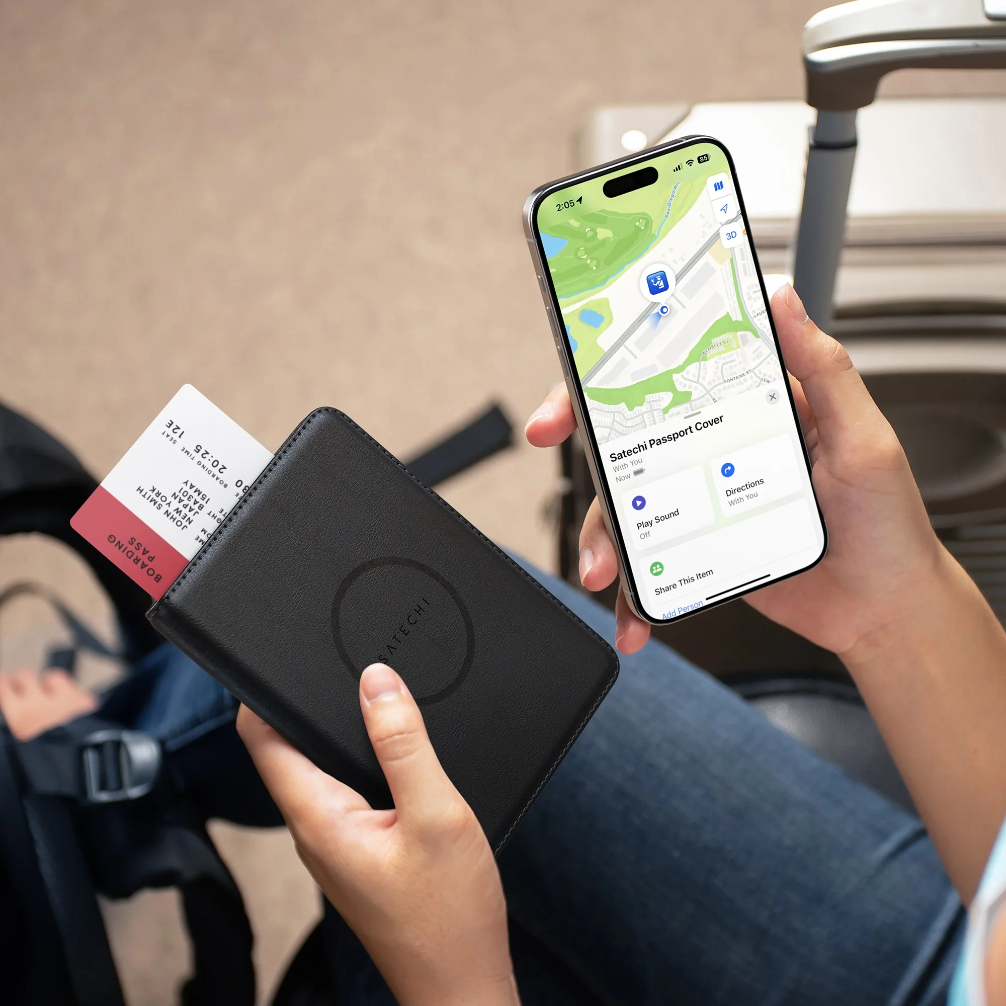 Satechi FindAll vegan-leather passport cover with Find My - Image 26