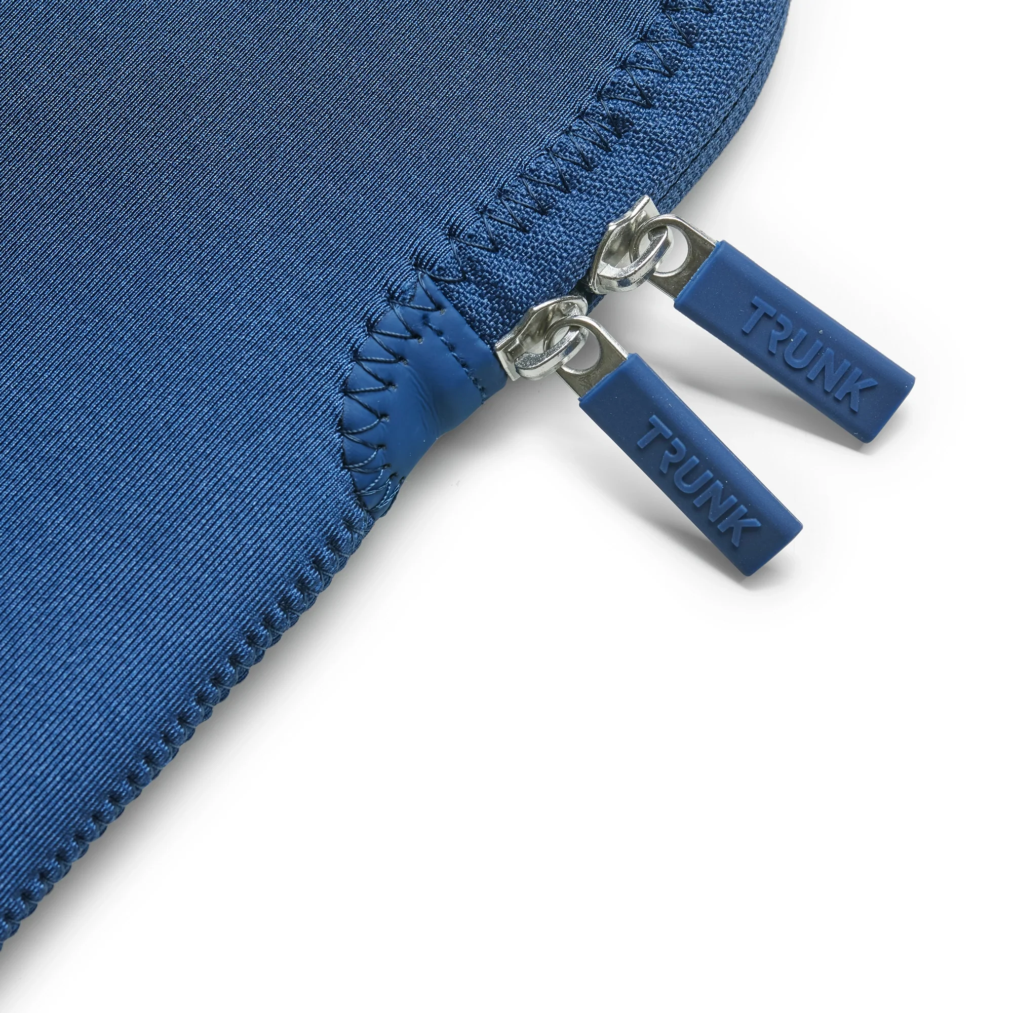 Trunk neoprene sleeve MacBook Pro/Air/Neo 13" - Image 28