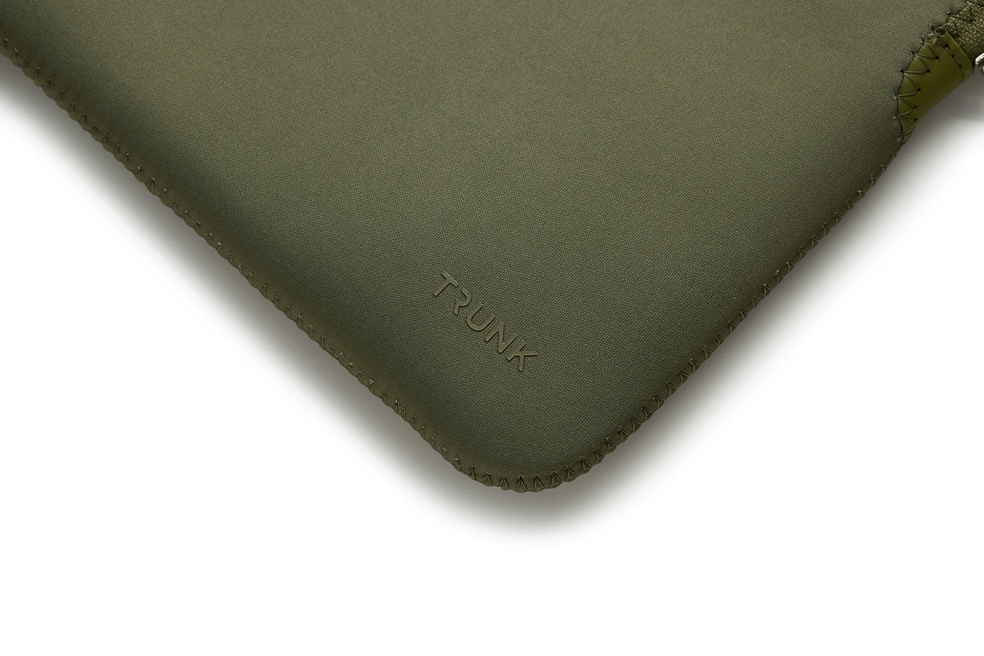 Trunk neoprene sleeve MacBook Pro/Air/Neo 13" - Image 32