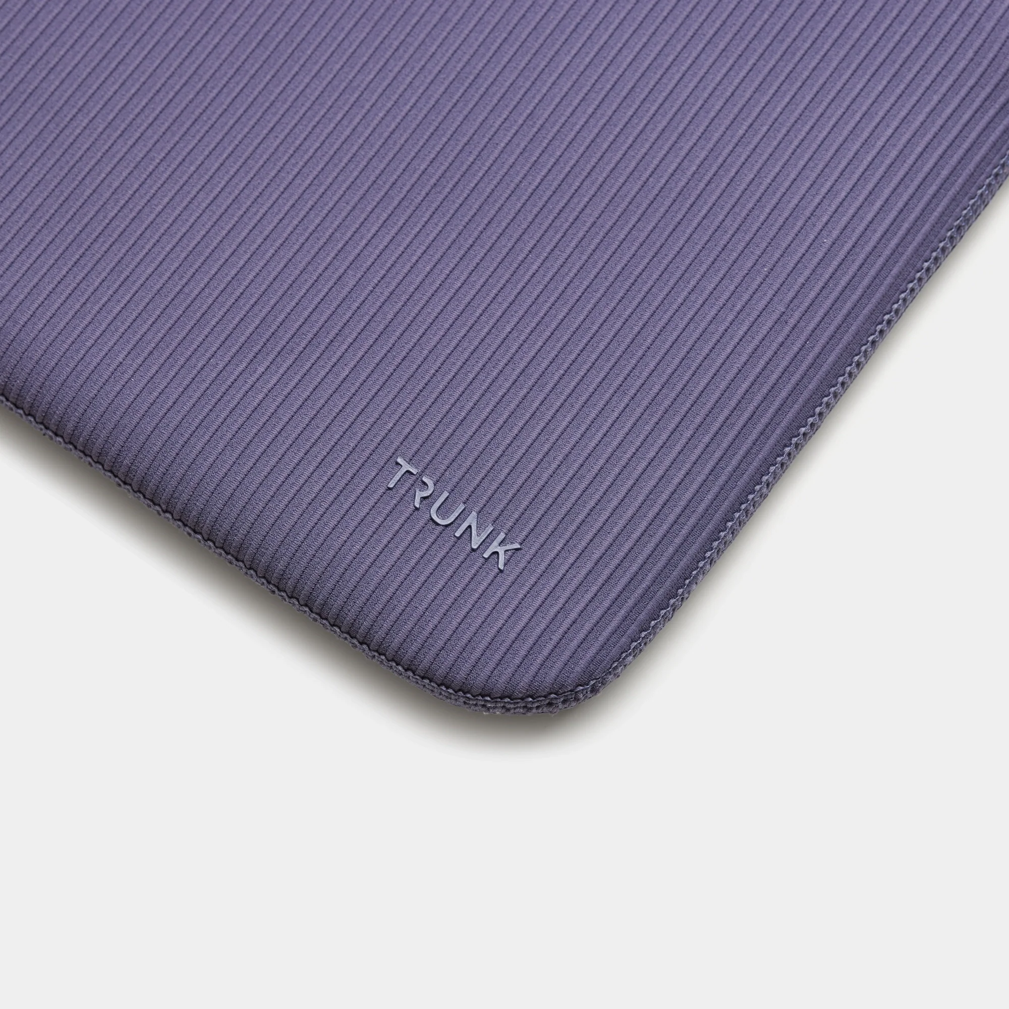 Trunk Ribbed Velvet sleeve MacBook Pro/Air/Neo 13" - Image 5