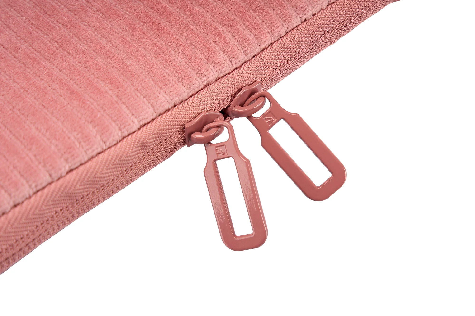 Tucano Velluto sleeve MacBook 13" - Image 26