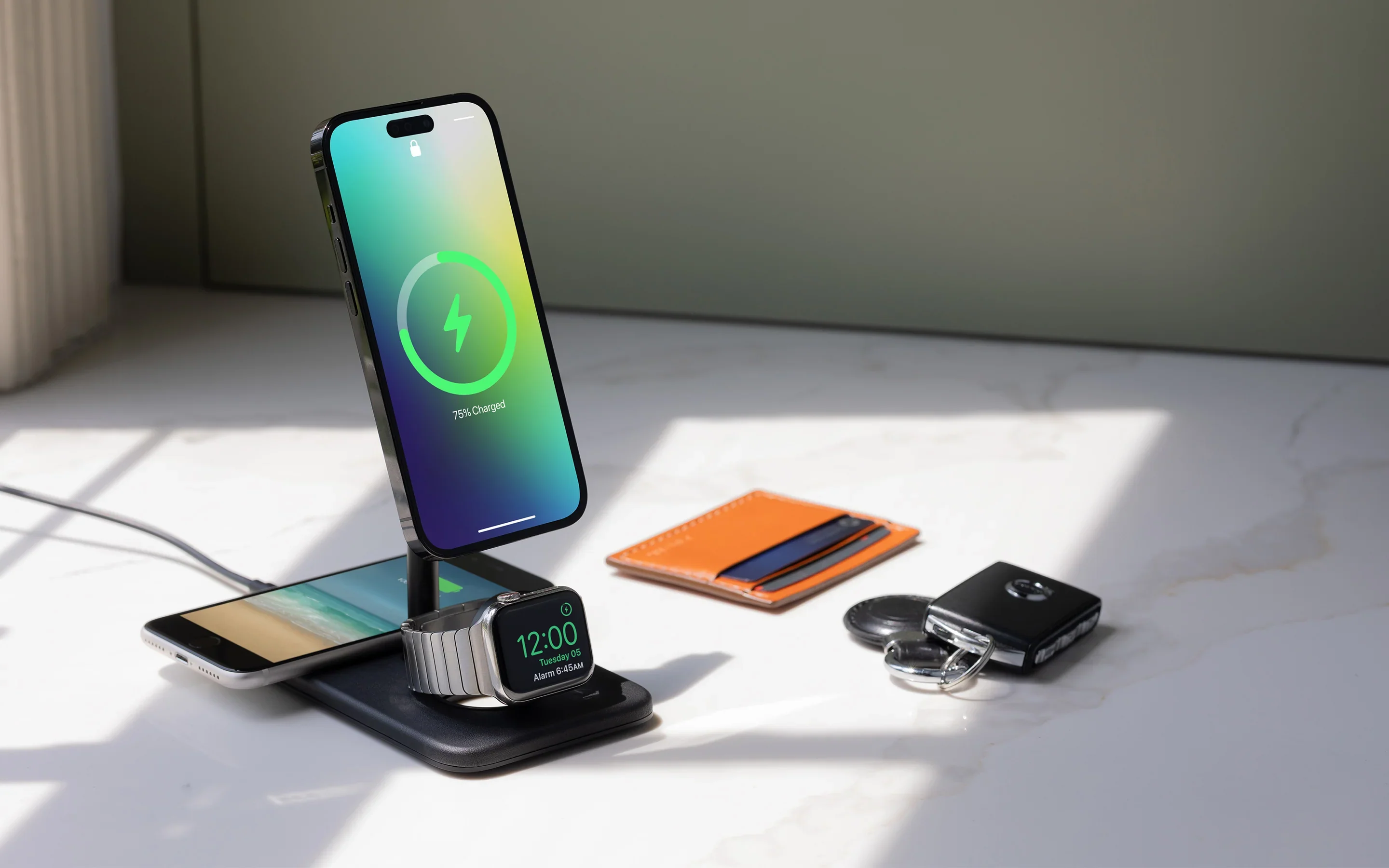 Twelve South HiRise 3 Deluxe 3-in-1 wireless charger - Image 7